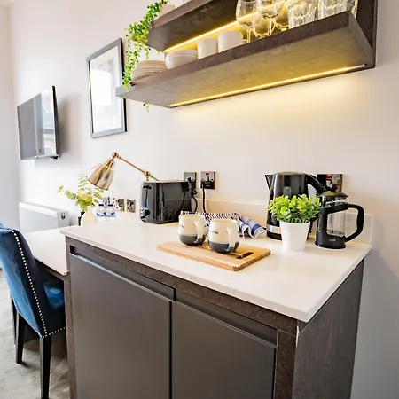 شقة Modern 47, Grove Park, Wi-fi & Tv *